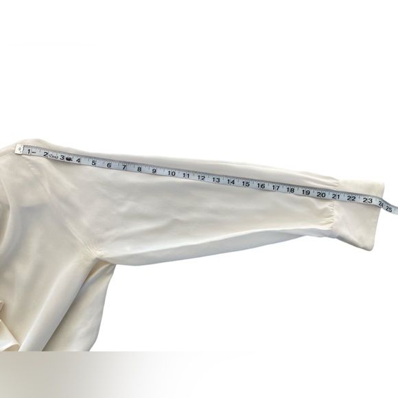 Tess 100% buttery soft silk cream colored ruffled shirt, Sz 14 - Picture 6 of 9